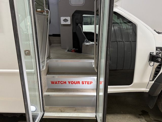 Kavlyr entry steps with watch-your-step lighting