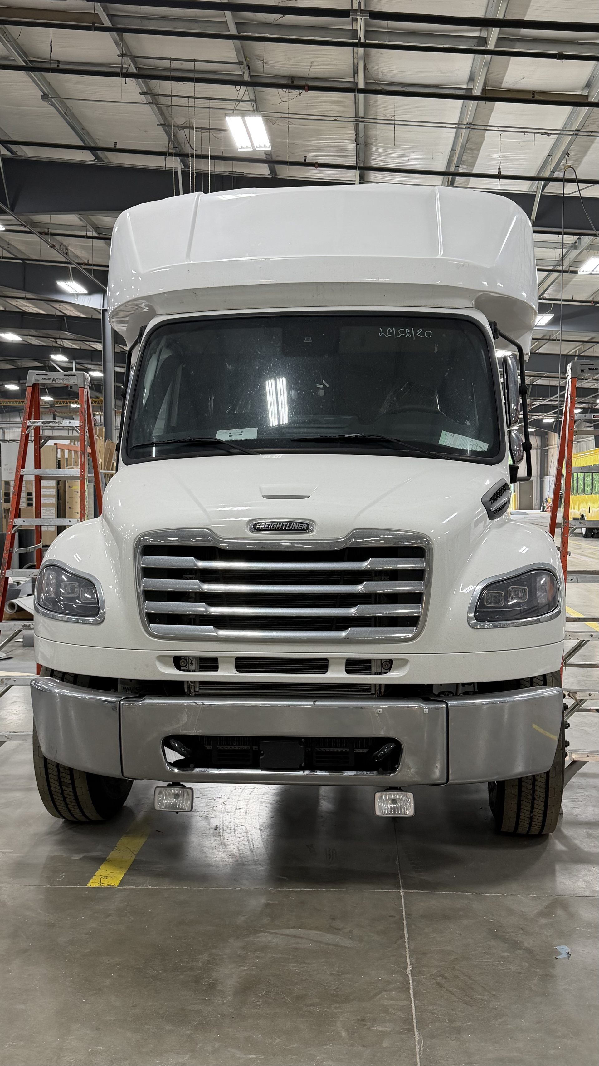 HLE Stratos bus on the Freightliner S2C chassis, front view in the plant