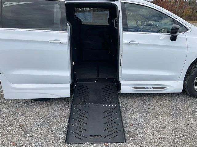 FR Conversions Chrysler Pacifica with side-entry ramp deployed